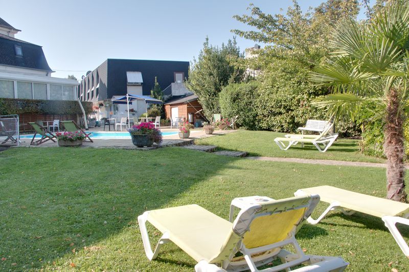 Hotel Les Tilleuls, Bourges Buitenkant foto