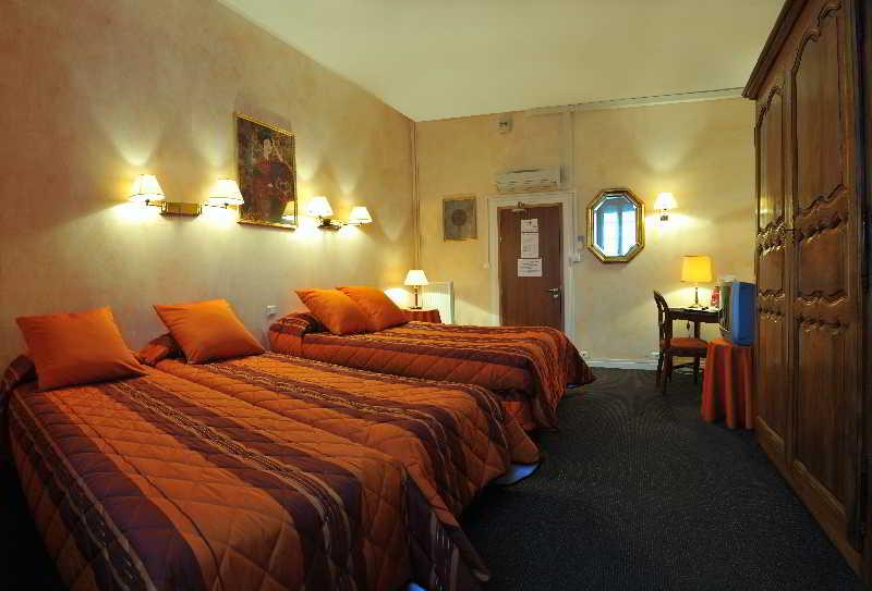 Hotel Les Tilleuls, Bourges Buitenkant foto
